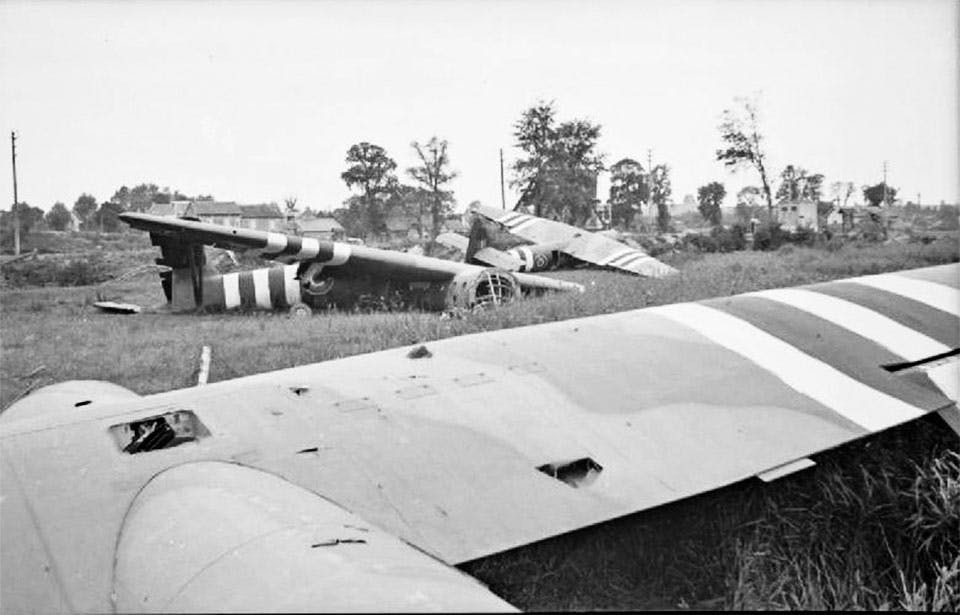 operation deadstick landade glidflygplan 1944 operation deadstick landade glidflygplan 1944